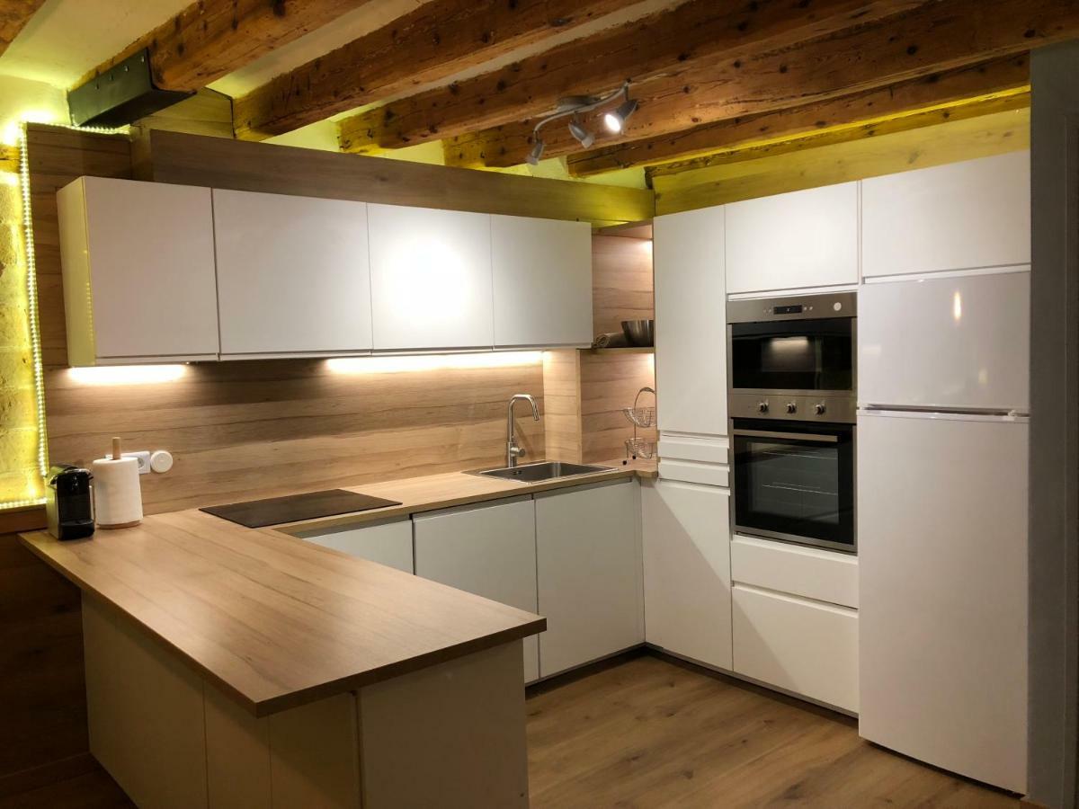 Apartament Piteus Centre San Lorenzo de Morunys Exteriör bild
