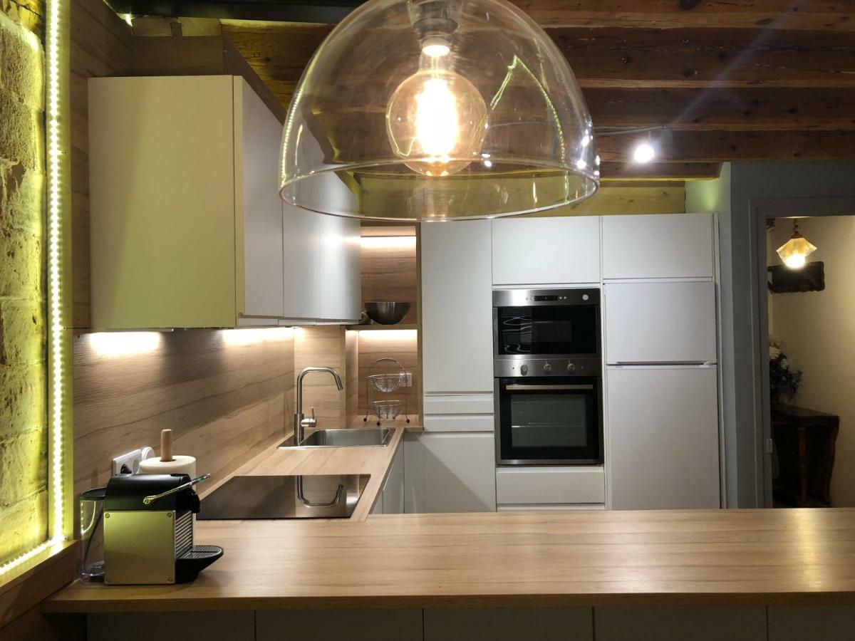Apartament Piteus Centre San Lorenzo de Morunys Exteriör bild