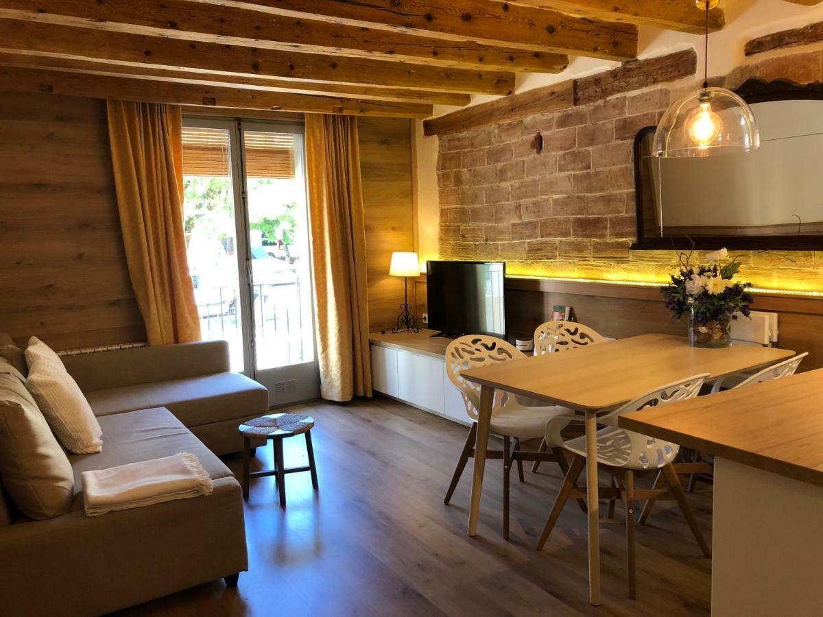 Apartament Piteus Centre San Lorenzo de Morunys Exteriör bild