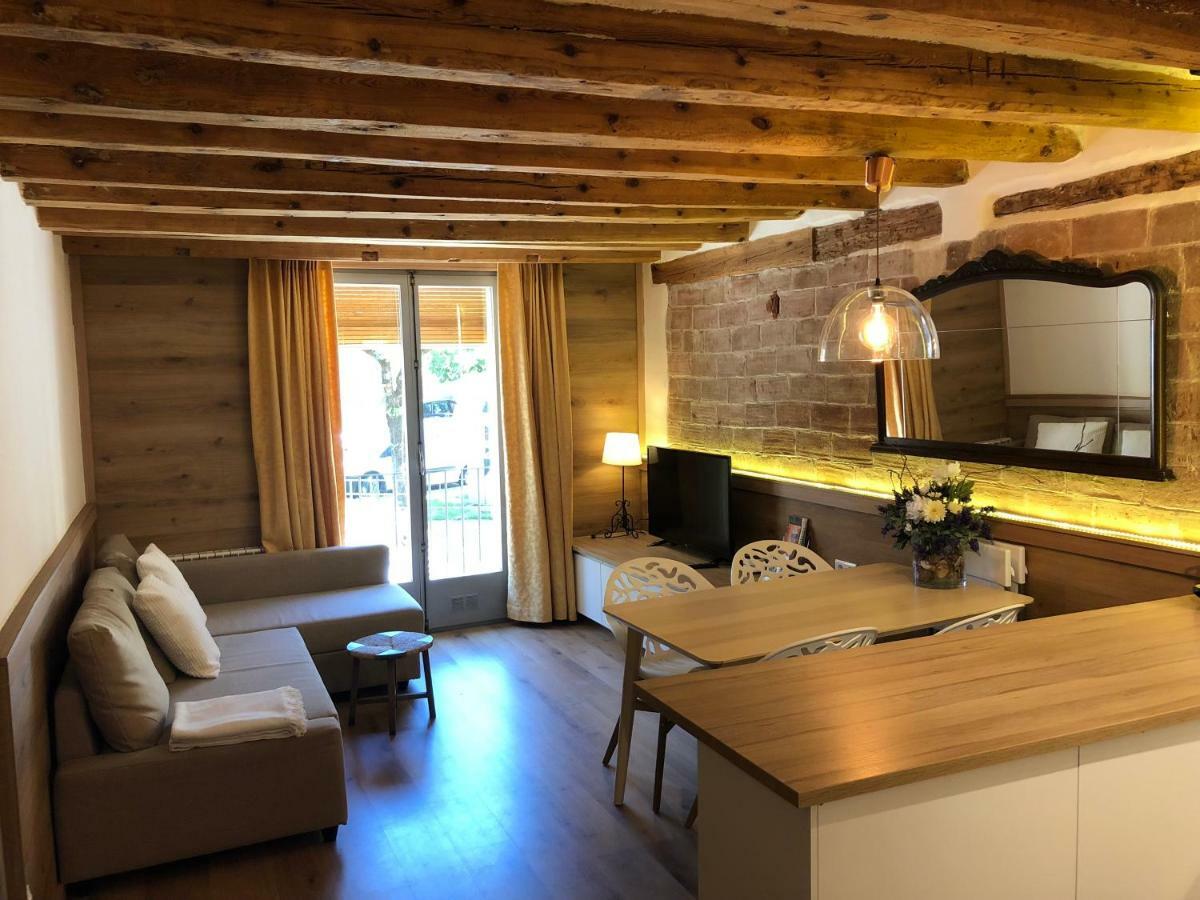 Apartament Piteus Centre San Lorenzo de Morunys Exteriör bild